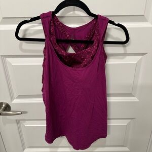 Lululemon tank with built in bra